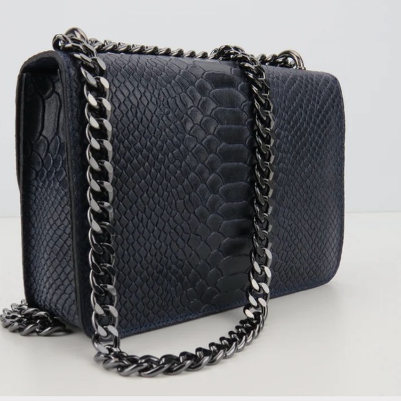 Neiman Marcus luxury Leather with the opulent Neiman Marc Croc-Embossed bag😍 - Picture 5 of 13